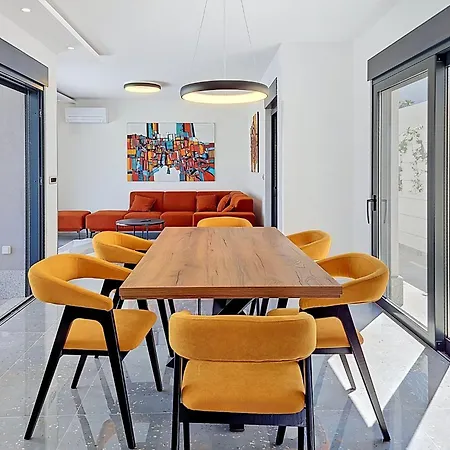 Aloa Ii By Interhome Splitska